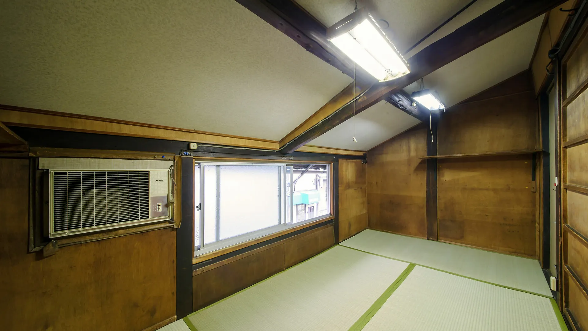 Kyoto Machiya Ninja Terrace House Apartment Japan